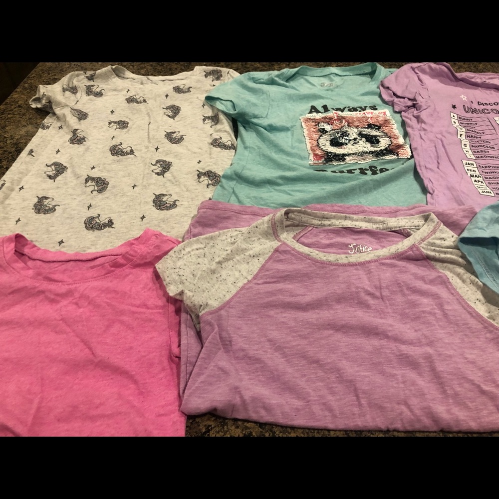 Lot of girls tshirts size 7/8